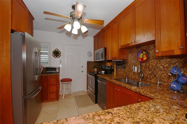 3111 NE 51st Street 405c, Fort Lauderdale, FL 33308