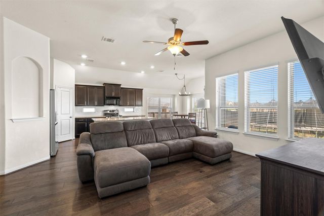 1229 Homer LN, Round Rock, TX 78665