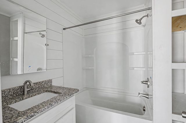 302 Hickory Dr, Shelbyville, TN 37160