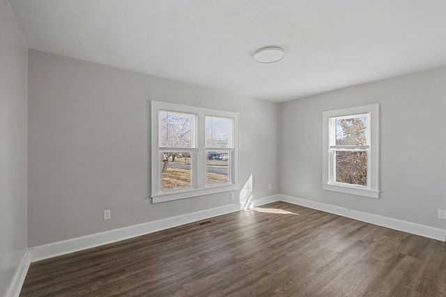 302 Hickory Dr, Shelbyville, TN 37160