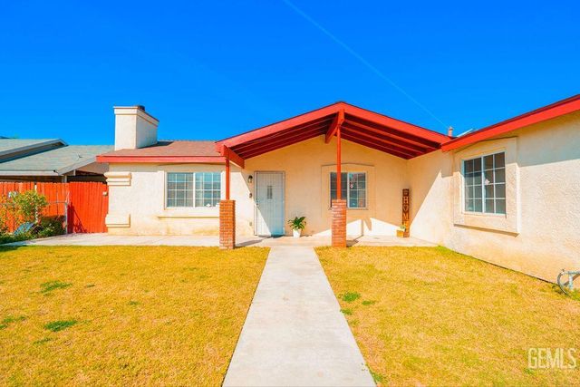 114 Sowerby Village Lane, Bakersfield, CA 93307