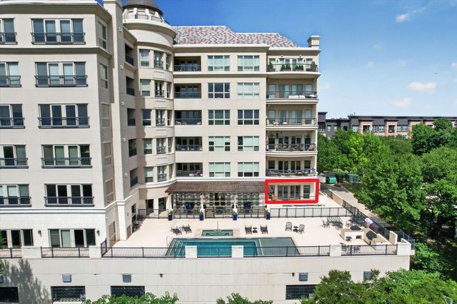 501 Samuels Avenue 110, Fort Worth, TX 76102