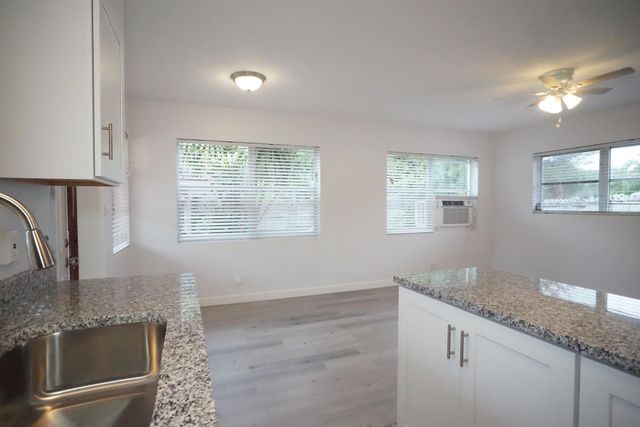 1815 Juno Road 3, North Palm Beach, FL 33408