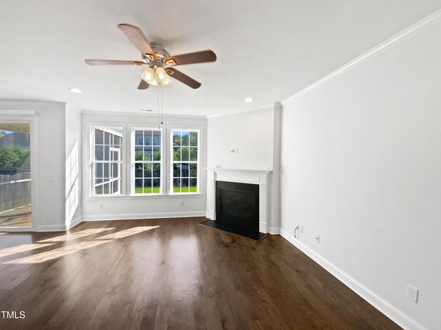 120 Martingale Drive, Holly Springs, NC 27540