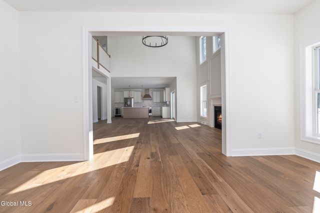 223 Pinewood Drive, Schenectady, NY 12303