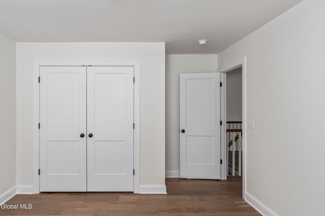 223 Pinewood Drive, Schenectady, NY 12303