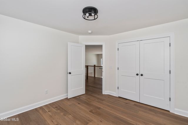 223 Pinewood Drive, Schenectady, NY 12303