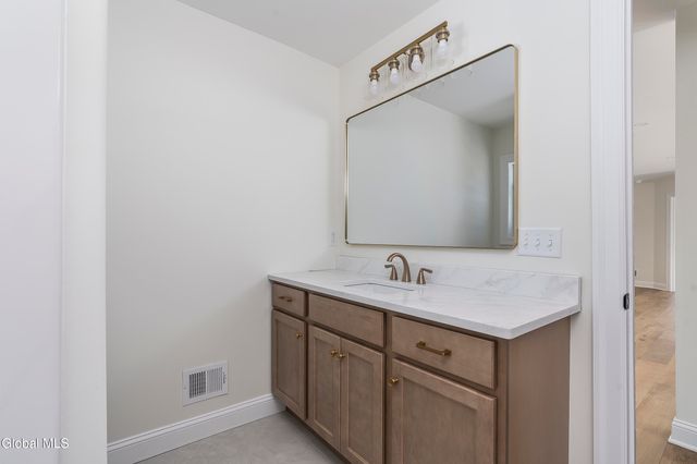 223 Pinewood Drive, Schenectady, NY 12303