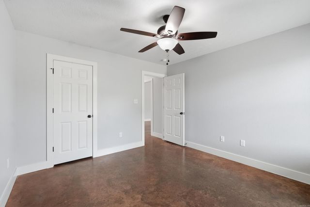5 Aspen Creek Drive, Vilonia, AR 72173