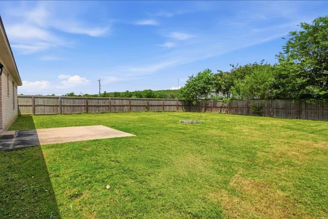 5 Aspen Creek Drive, Vilonia, AR 72173