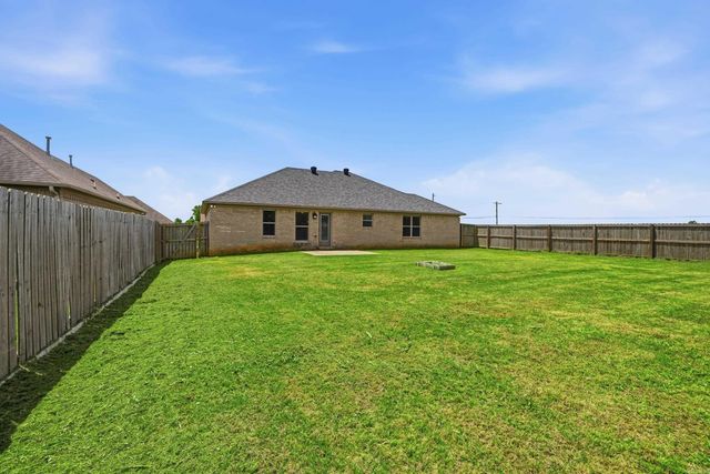 5 Aspen Creek Drive, Vilonia, AR 72173