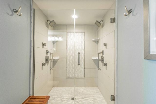 5901 BAHIA DEL MAR CIRCLE 422, St Petersburg, FL 33715