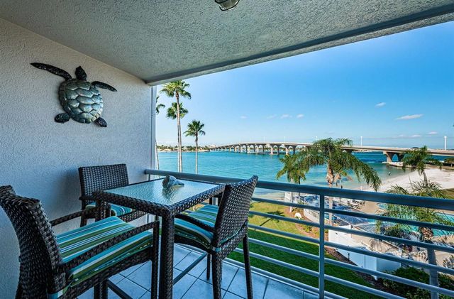 5901 BAHIA DEL MAR CIRCLE 422, St Petersburg, FL 33715