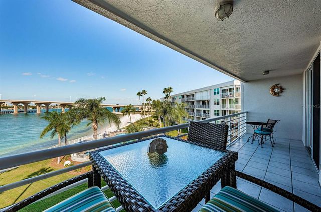 5901 BAHIA DEL MAR CIRCLE 422, St Petersburg, FL 33715