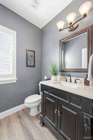 319 Braeswick Drive, Lake St Louis, MO 63367