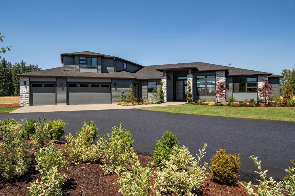 7831 W Flathead Lake Street, Eagle, ID 83616