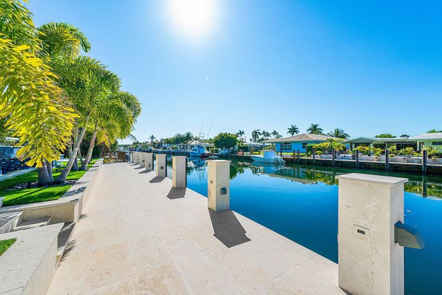 2650 NE 48th Court, Lighthouse Point, FL 33064