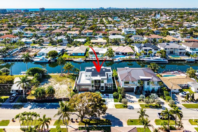 2650 NE 48th Court, Lighthouse Point, FL 33064