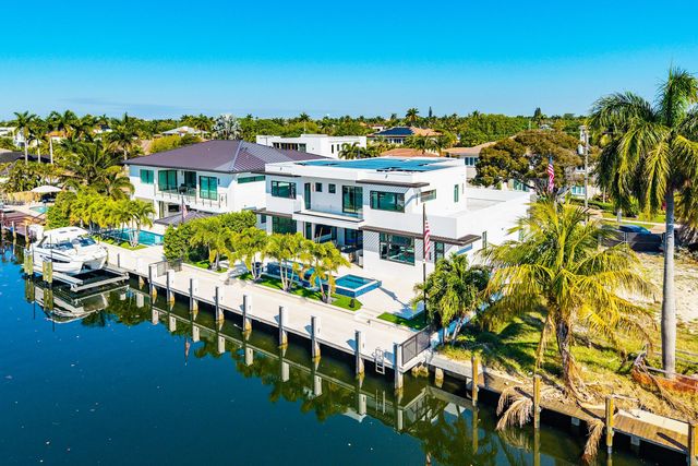 2650 NE 48th Court, Lighthouse Point, FL 33064