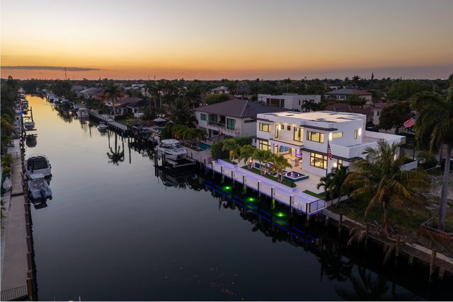 2650 NE 48th Court, Lighthouse Point, FL 33064