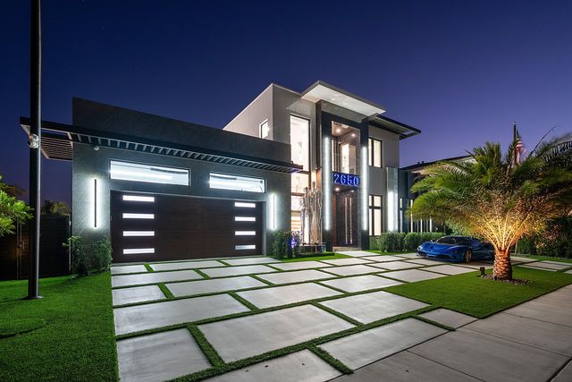 2650 NE 48th Court, Lighthouse Point, FL 33064