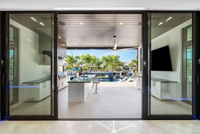 2650 NE 48th Court, Lighthouse Point, FL 33064