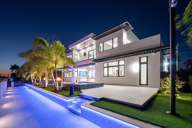 2650 NE 48th Court, Lighthouse Point, FL 33064