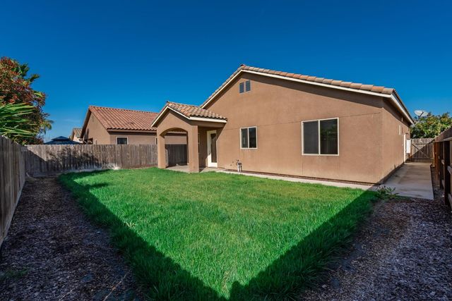 3108 Capistrano Drive, Madera, CA 93637