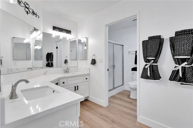 11722 Oak Street, Apple Valley, CA 92308