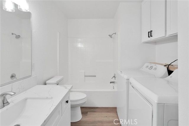 11722 Oak Street, Apple Valley, CA 92308