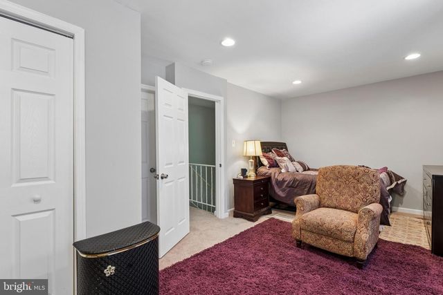1794 FOREST PARK DR, District Heights, MD 20747