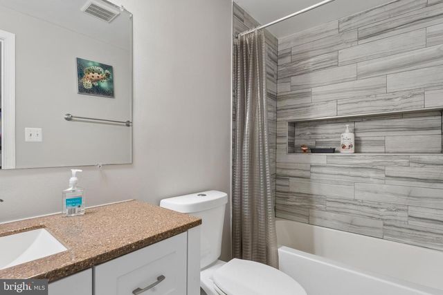 1794 FOREST PARK DR, District Heights, MD 20747