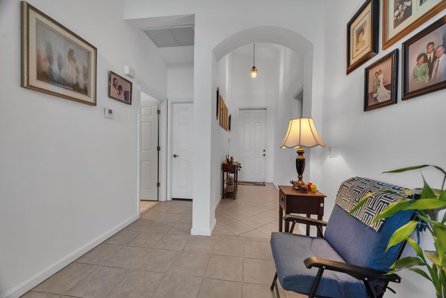 113 NW Swann Mill Circle, Port St. Lucie, Port St Lucie, FL 34986