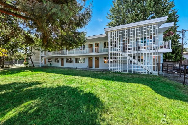 301 S 82nd Street, Tacoma, WA 98408