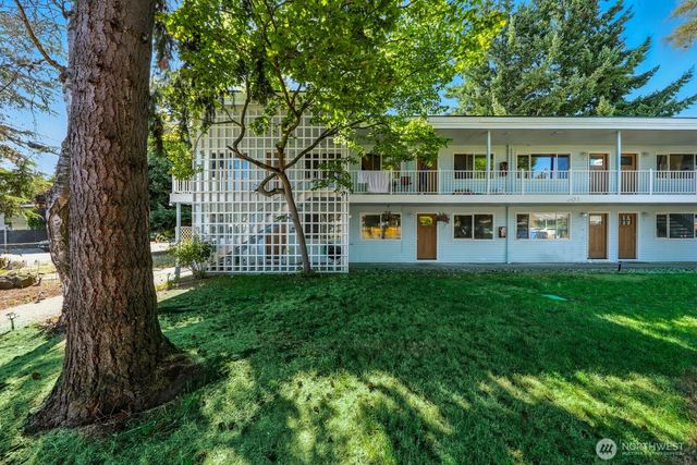 301 S 82nd Street, Tacoma, WA 98408