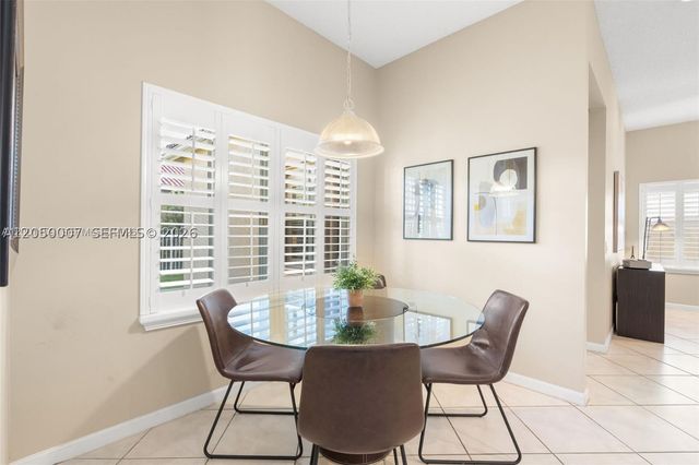 1414 Banyan Way, Weston, FL 33327