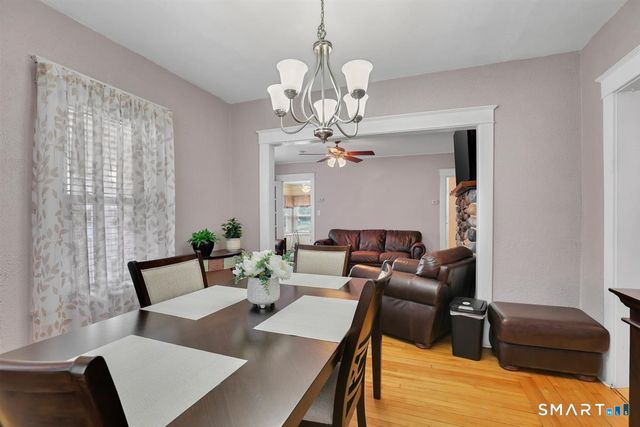 43 Barraclough Avenue, Hamden, CT 06517
