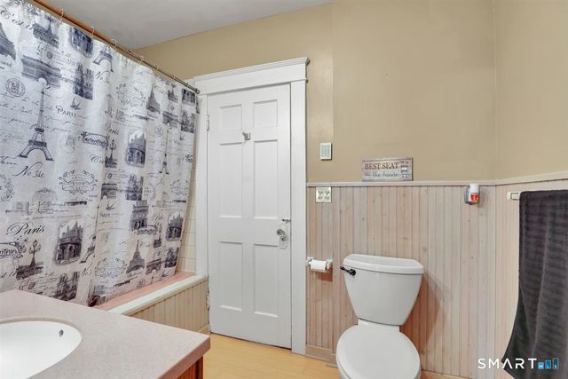 43 Barraclough Avenue, Hamden, CT 06517