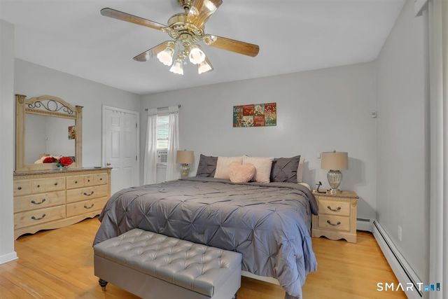 43 Barraclough Avenue, Hamden, CT 06517