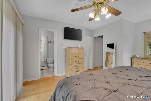 43 Barraclough Avenue, Hamden, CT 06517