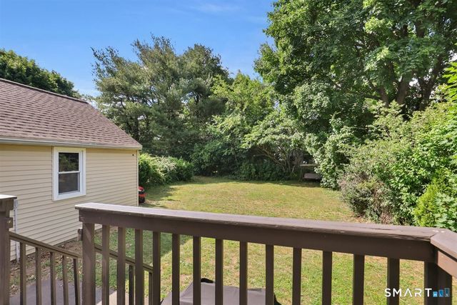 43 Barraclough Avenue, Hamden, CT 06517