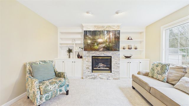 314 Caravan Road, Norton Shores, MI 49441