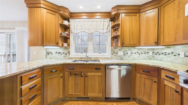 314 Caravan Road, Norton Shores, MI 49441