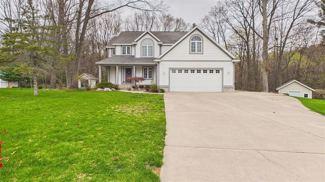 314 Caravan Road, Norton Shores, MI 49441