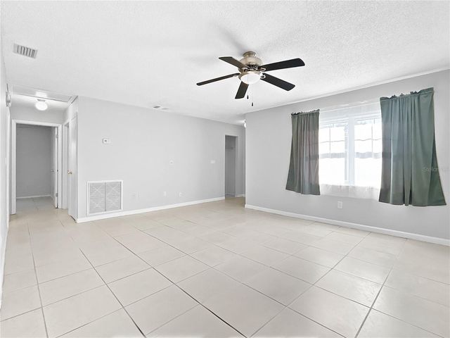 520 CENTURY DRIVE, Largo, FL 33771