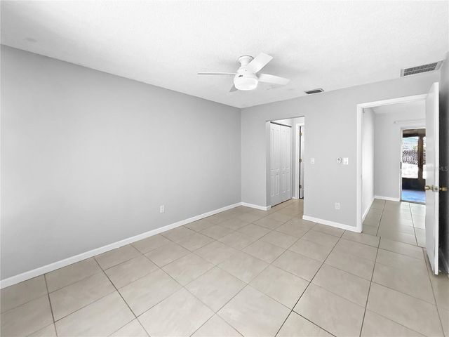 520 CENTURY DRIVE, Largo, FL 33771