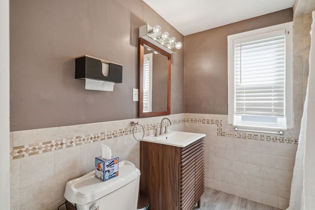 139 Sycamore St. 139, Belmont, MA 02478