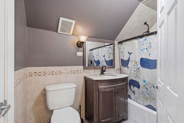 139 Sycamore St. 139, Belmont, MA 02478