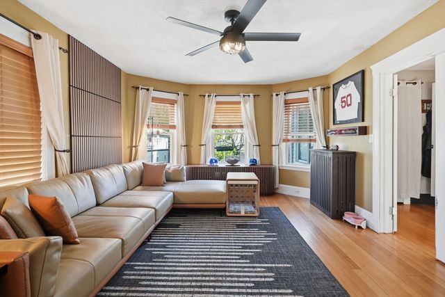 139 Sycamore St. 139, Belmont, MA 02478