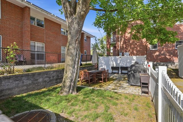 139 Sycamore St. 139, Belmont, MA 02478